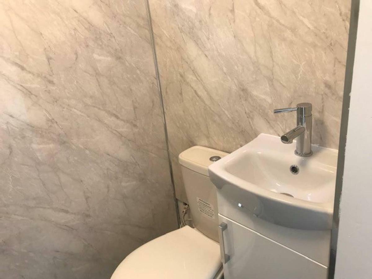 Rjo Serviced Accommodation Purfleet Екстер'єр фото